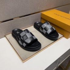 Louis Vuitton Slippers